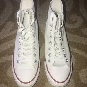 White high top converse 7.5 men’s 9.5 women’s